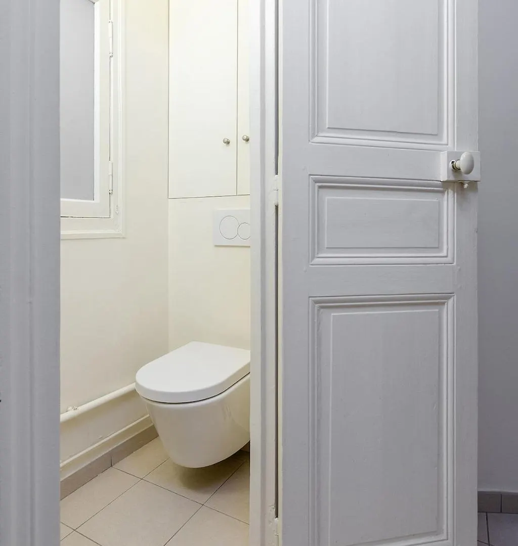 باريس Sevres-Babylone - St Germain Apartment فرنسا
