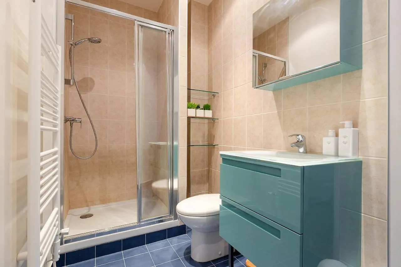 باريس Sevres-Babylone - St Germain Apartment